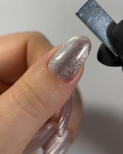 DARK Gellack CAT EYE 10, 10ml