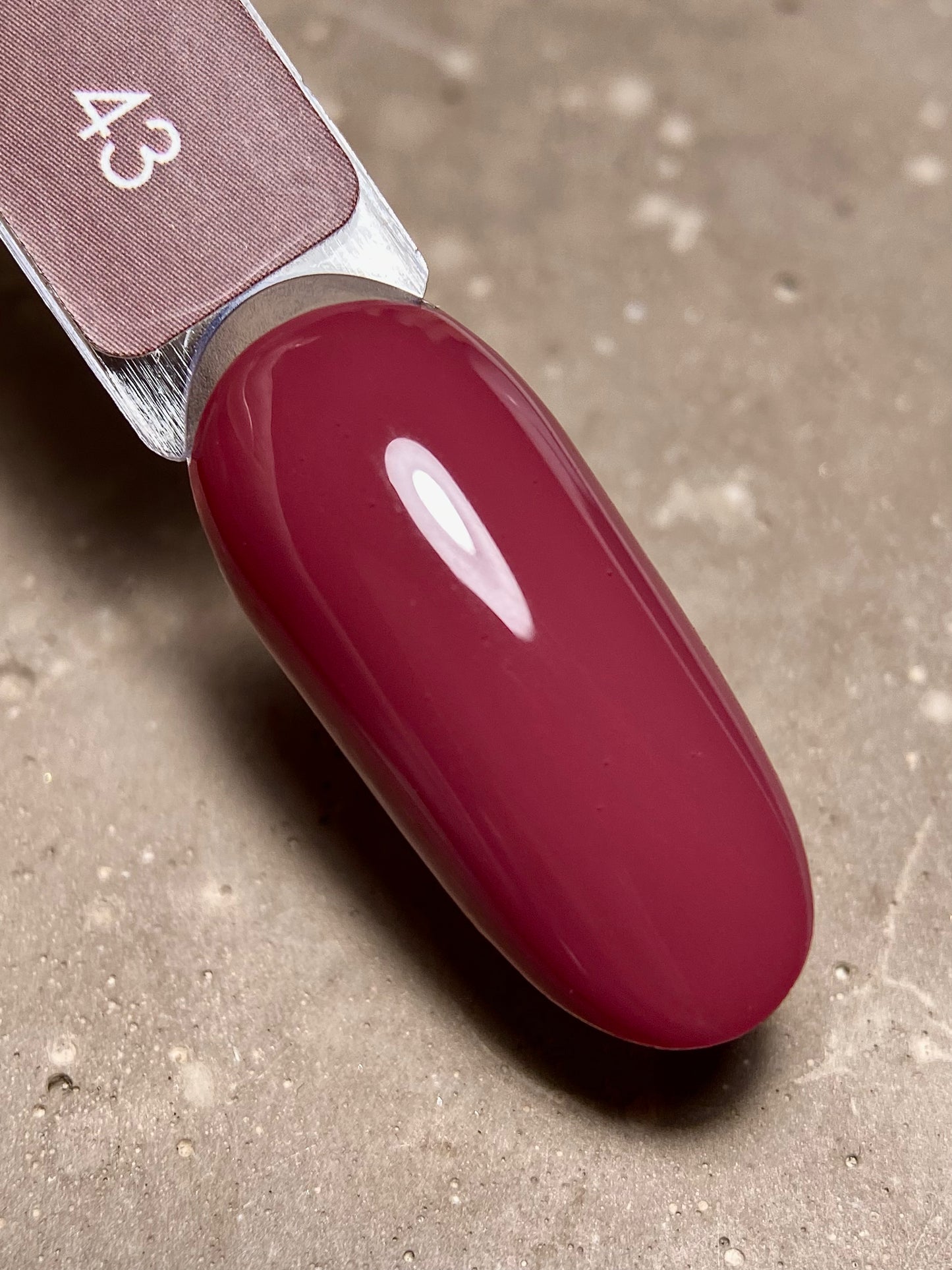 DARK Gellack Gel Polish 43