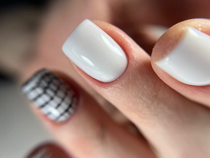 DARK Medium Gel 02